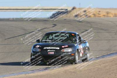 media/Oct-15-2023-CalClub SCCA (Sun) [[64237f672e]]/Group 4/Qualifying/